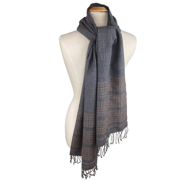 NWT Cecchi e Cecchi 100% Wool Italian Gray & Tan Stripe Fringe Scarf-OS - Picture 1 of 10